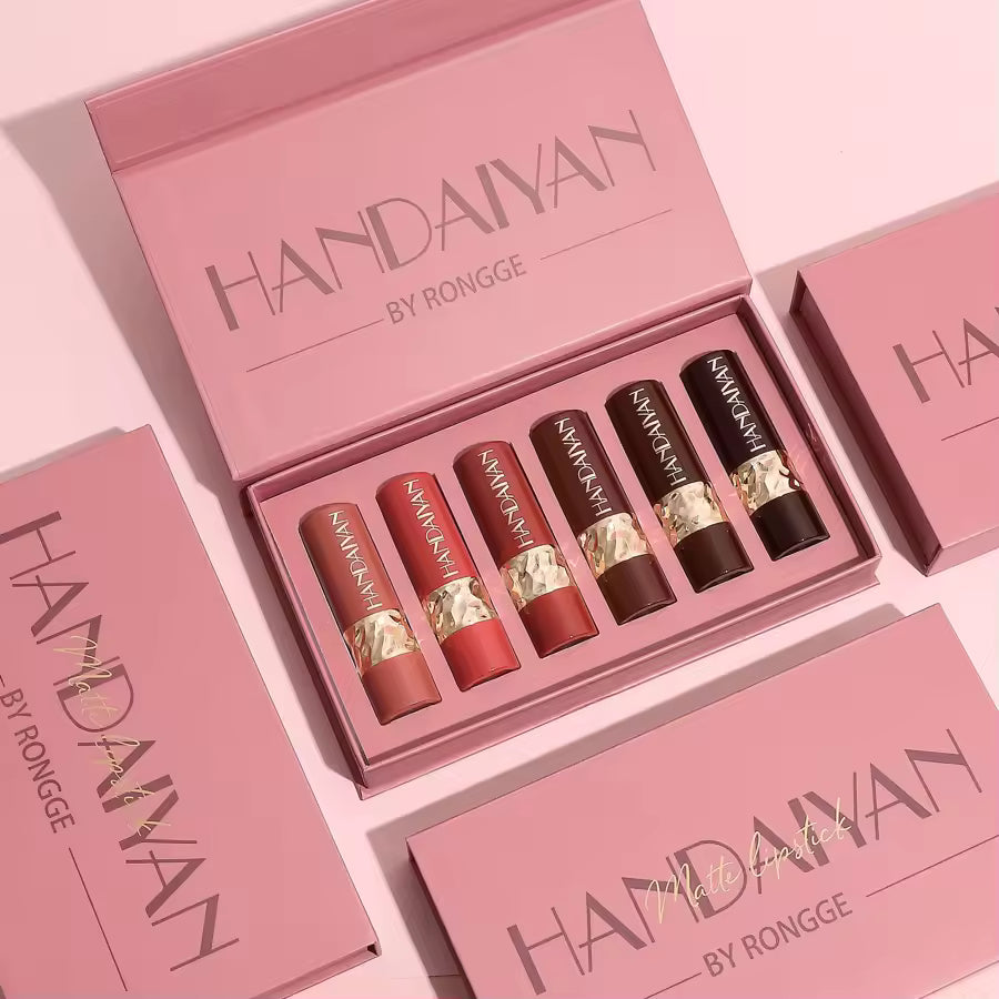 Handaiyan Matte Lipstick Set of 6 – Long Lasting Velvet Lip Gloss, Highly Pigmented, Hydrating, Non-Stick Cup Lip Stain in Peach, Pink & Nude Shades for Women & Girls