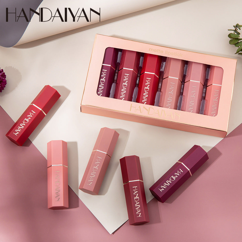 Handaiyan Matte Lipstick Set of 6 – Long Lasting Velvet Lip Gloss, Highly Pigmented, Hydrating, Non-Stick Cup Lip Stain in Peach, Pink & Nude Shades for Women & Girls