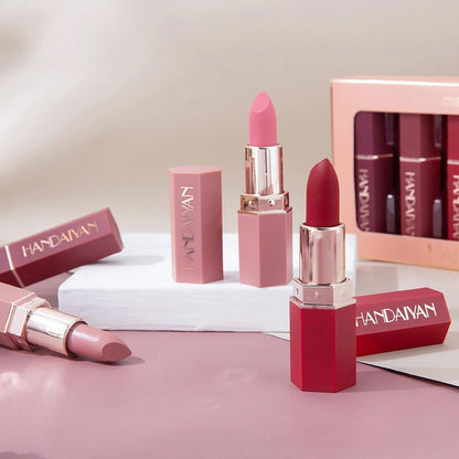 Handaiyan Matte Lipstick Set of 6 – Long Lasting Velvet Lip Gloss, Highly Pigmented, Hydrating, Non-Stick Cup Lip Stain in Peach, Pink & Nude Shades for Women & Girls
