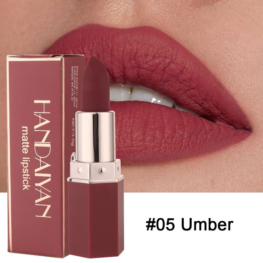 Handaiyan Matte Lipstick Set of 6 – Long Lasting Velvet Lip Gloss, Highly Pigmented, Hydrating, Non-Stick Cup Lip Stain in Peach, Pink & Nude Shades for Women & Girls