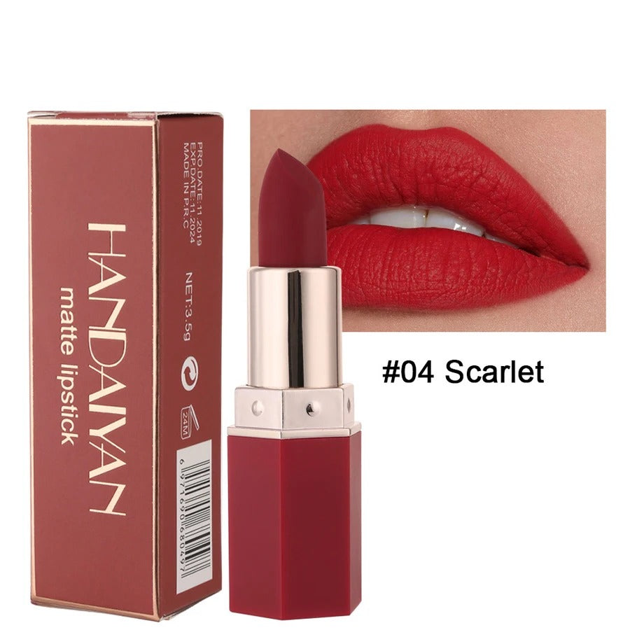 Handaiyan Matte Lipstick Set of 6 – Long Lasting Velvet Lip Gloss, Highly Pigmented, Hydrating, Non-Stick Cup Lip Stain in Peach, Pink & Nude Shades for Women & Girls