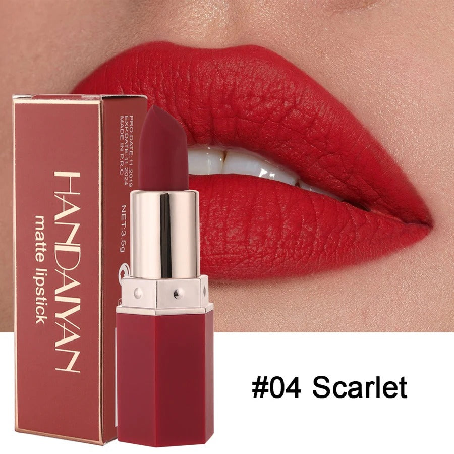 Handaiyan Matte Lipstick Set of 6 – Long Lasting Velvet Lip Gloss, Highly Pigmented, Hydrating, Non-Stick Cup Lip Stain in Peach, Pink & Nude Shades for Women & Girls