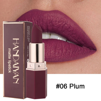 Handaiyan Matte Lipstick Set of 6 – Long Lasting Velvet Lip Gloss, Highly Pigmented, Hydrating, Non-Stick Cup Lip Stain in Peach, Pink & Nude Shades for Women & Girls