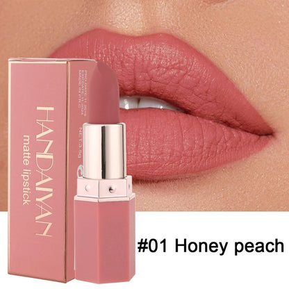 Handaiyan Matte Lipstick Set of 6 – Long Lasting Velvet Lip Gloss, Highly Pigmented, Hydrating, Non-Stick Cup Lip Stain in Peach, Pink & Nude Shades for Women & Girls
